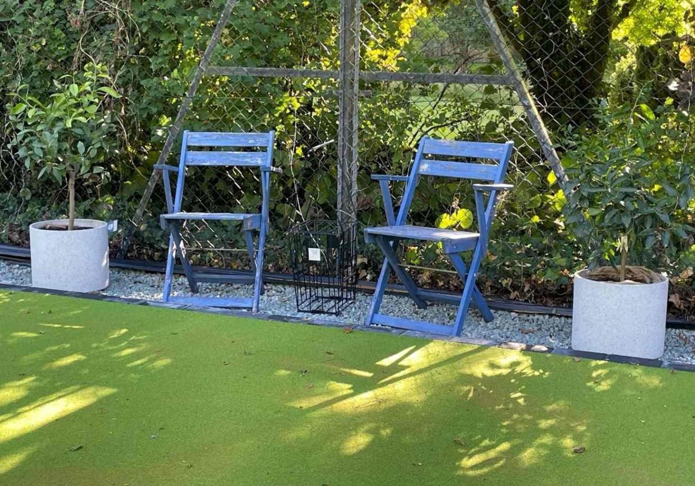 Unique & Rural Child Friendly Annexe With Large Gardens, Games & Tennis Court - Chichester Holiday Properties Kültér fotó